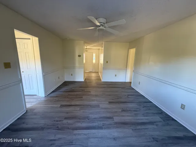 $1,950 | 5382 Highway 24, Bogue, NC 28570