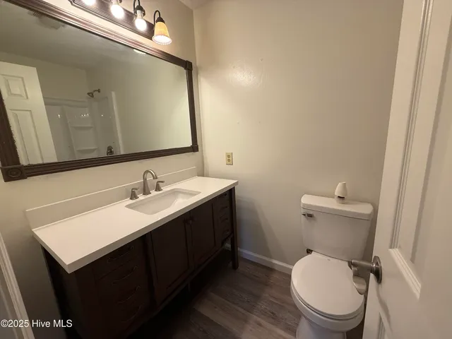 $1,950 | 5382 Highway 24, Bogue, NC 28570