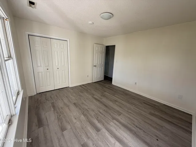 $1,950 | 5382 Highway 24, Bogue, NC 28570