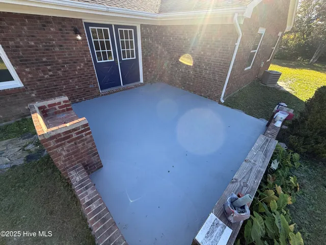 $1,950 | 5382 Highway 24, Bogue, NC 28570