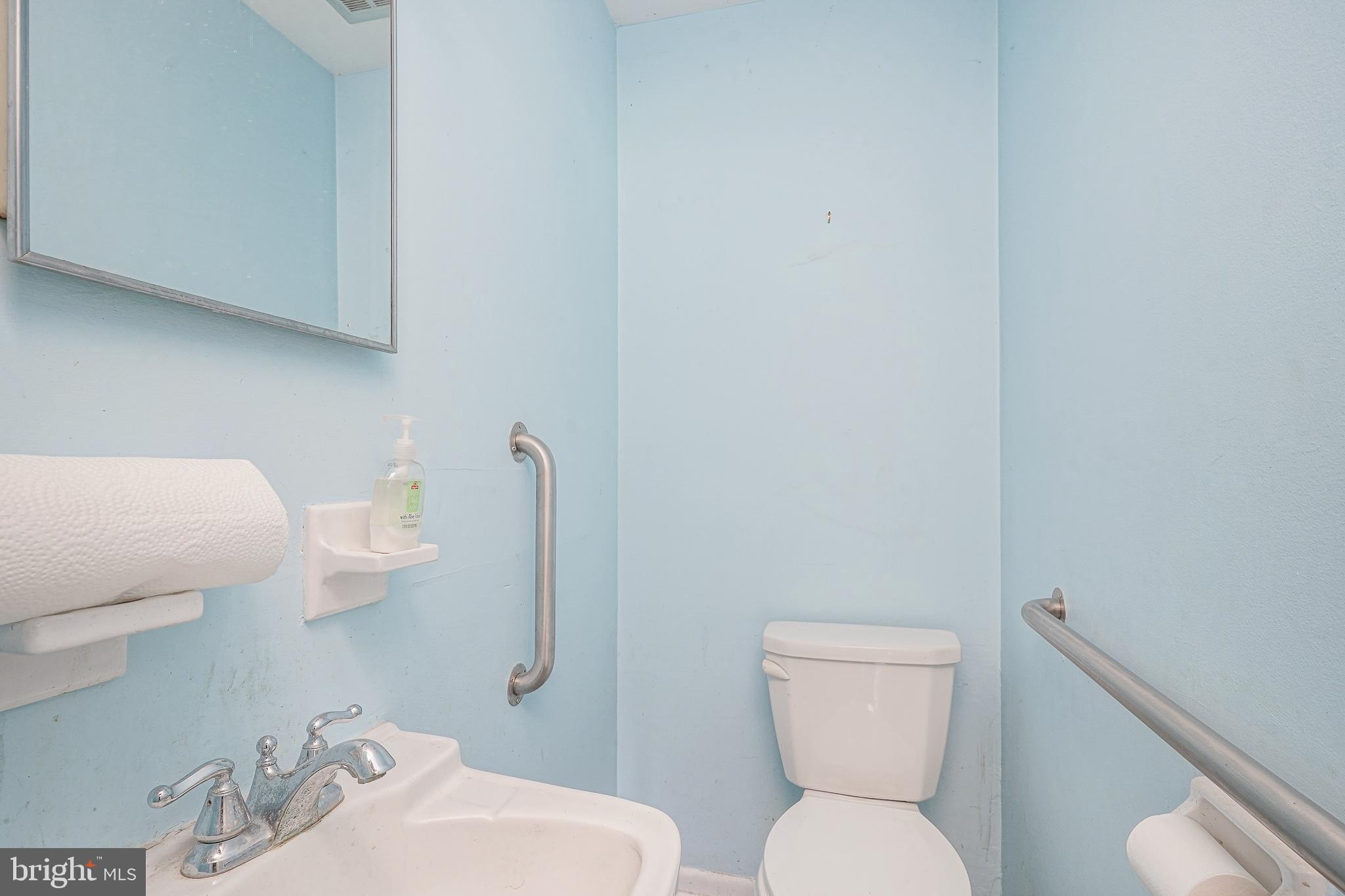 53 Hamilton Road Marlton, NJ 08053 - Photo 17 of 28