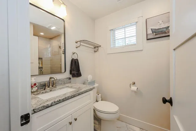 $700,000 | 109 Weirs Boulevard, Unit 5, Laconia, NH 03246