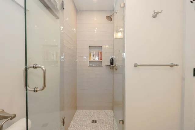 $700,000 | 109 Weirs Boulevard, Unit 5, Laconia, NH 03246