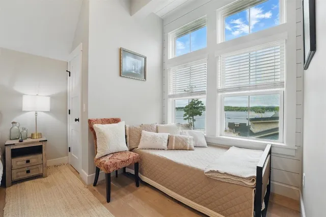 $700,000 | 109 Weirs Boulevard, Unit 5, Laconia, NH 03246