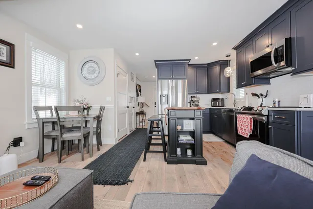 $700,000 | 109 Weirs Boulevard, Unit 5, Laconia, NH 03246