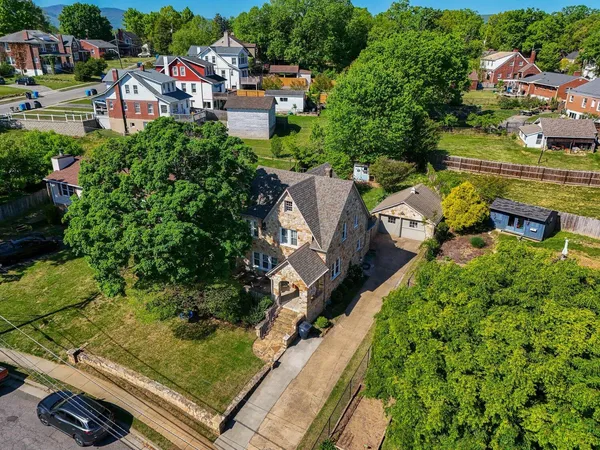 $359,950 | 3017 Woodlawn Avenue Southwest, Roanoke, VA 24015