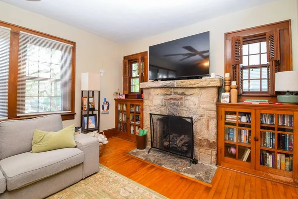 $359,950 | 3017 Woodlawn Avenue Southwest, Roanoke, VA 24015