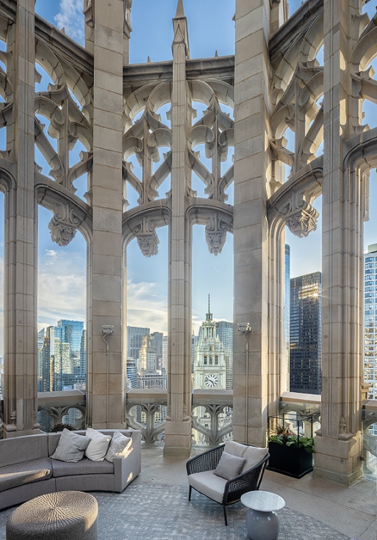 435 North Michigan Avenue, Unit 1801 Chicago, IL 60611 - Photo 3 of 37