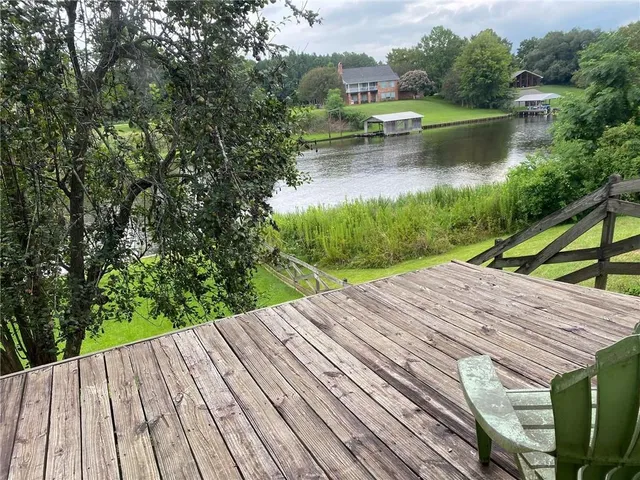 $230,000 | 946 Woodyard Drive, Natchitoches, LA 71457