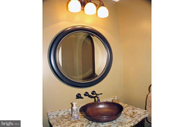 9543 Liberty Road Frederick, MD 21701 - Photo 24 of 27 Half Bath 1