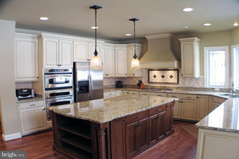 9543 Liberty Road Frederick, MD 21701 - Photo 7 of 27 Kitchen