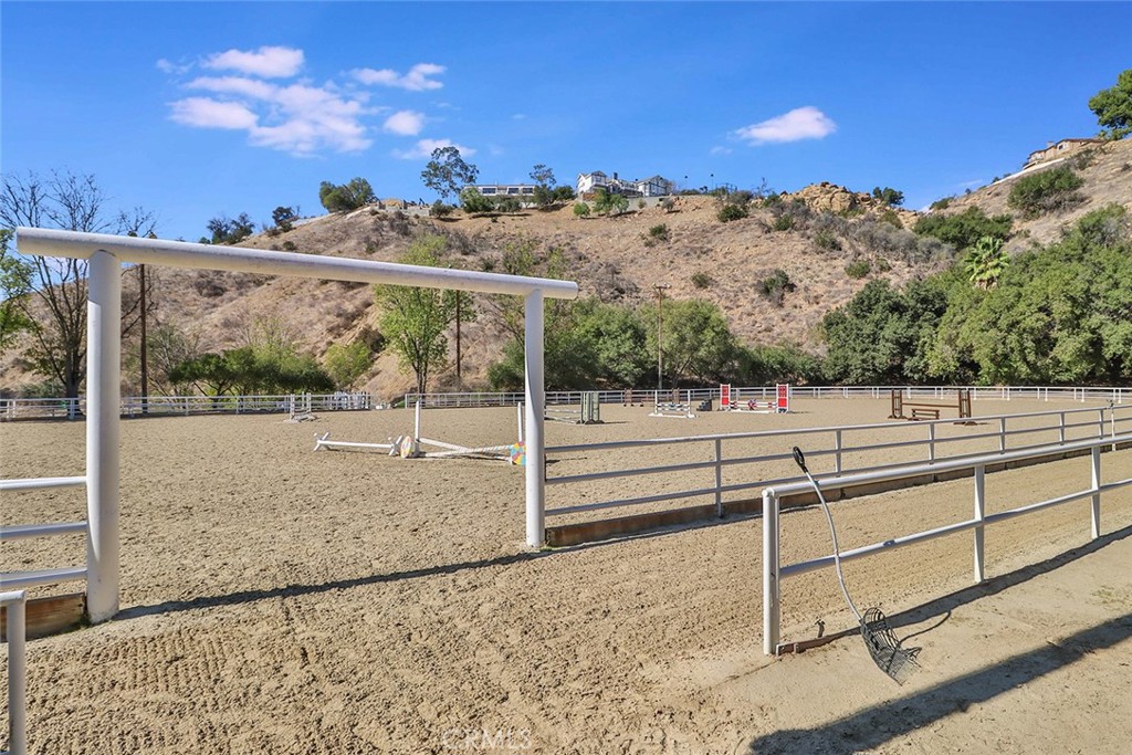 130 Dapplegray Road Bell Canyon, CA 91307 - Photo 64 of 73 Equestrian Center for Boarding and Riding