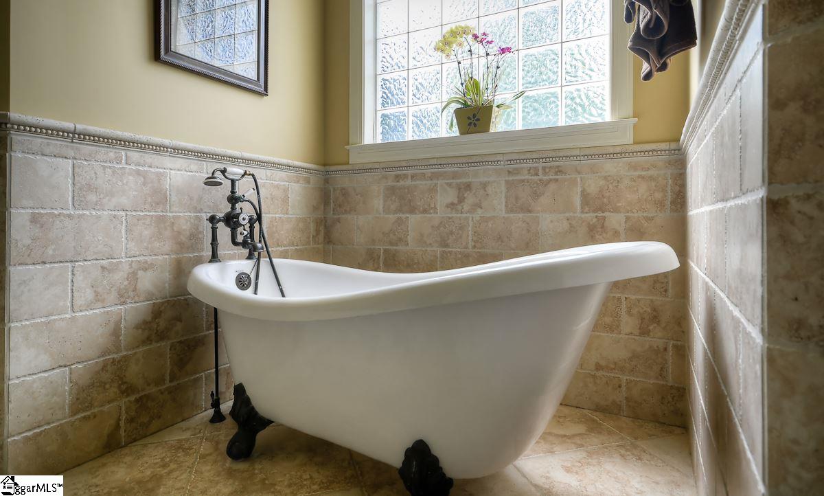 120 Ramsford Lane Simpsonville, SC 29681 - Photo 19 of 36 Gallery Image 19