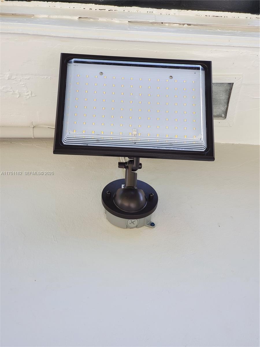 70 Northwest 33rd Street Miami, FL 33127 - Photo 34 of 48