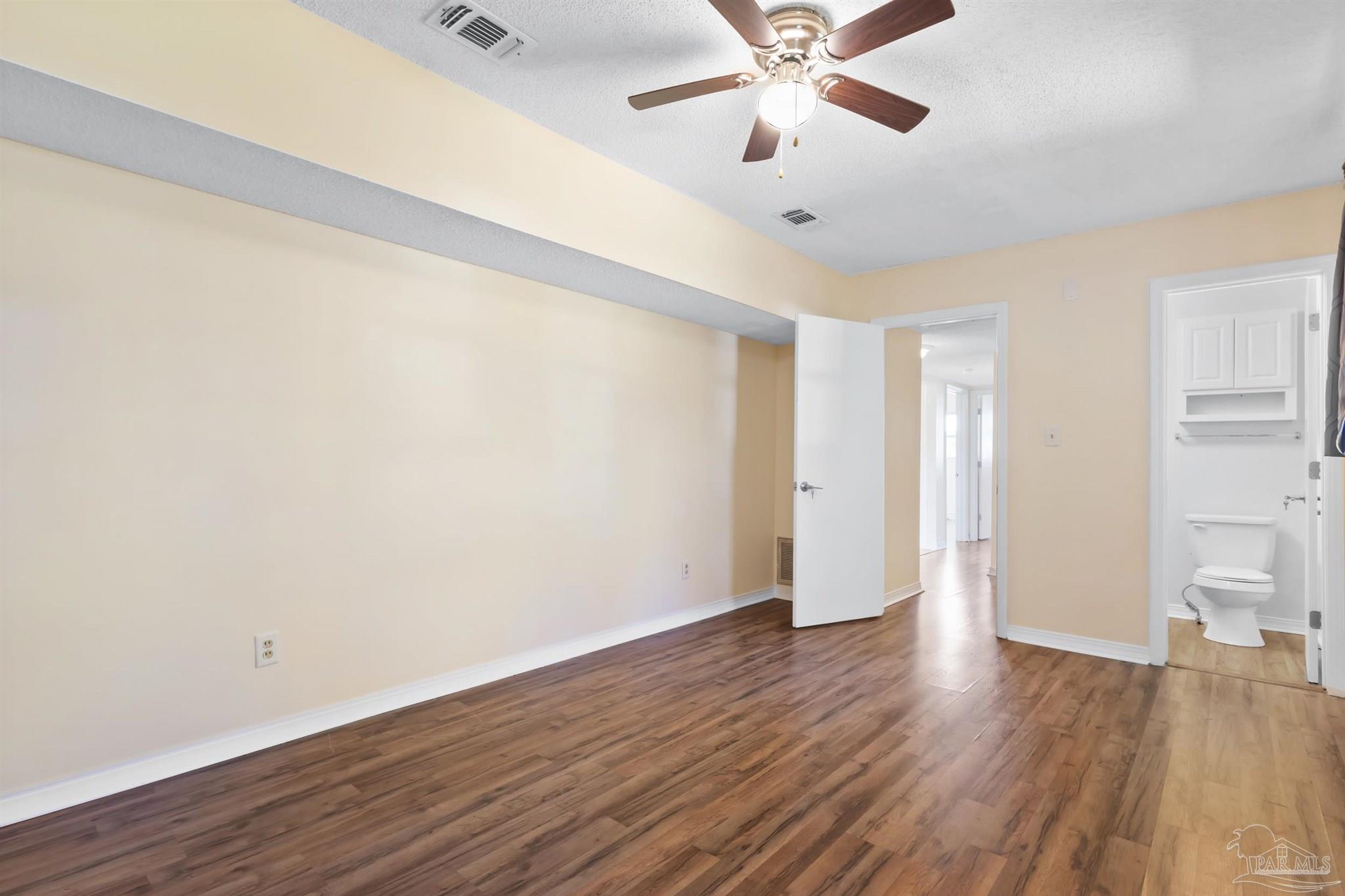 938 East Montclair Road Pensacola, FL 32505 - Photo 11 of 18 Gallery Image 11