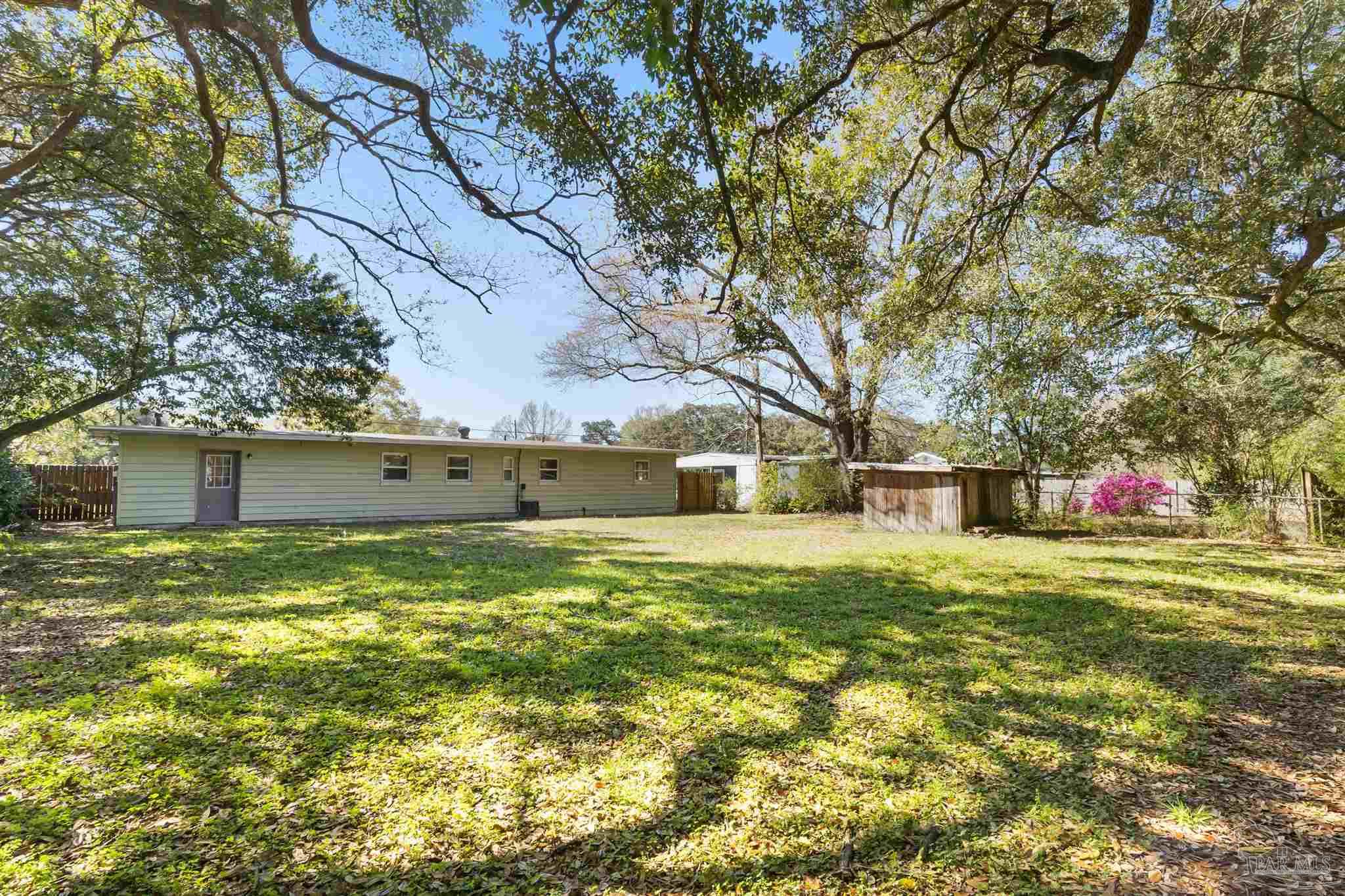 938 East Montclair Road Pensacola, FL 32505 - Photo 13 of 18 Gallery Image 13