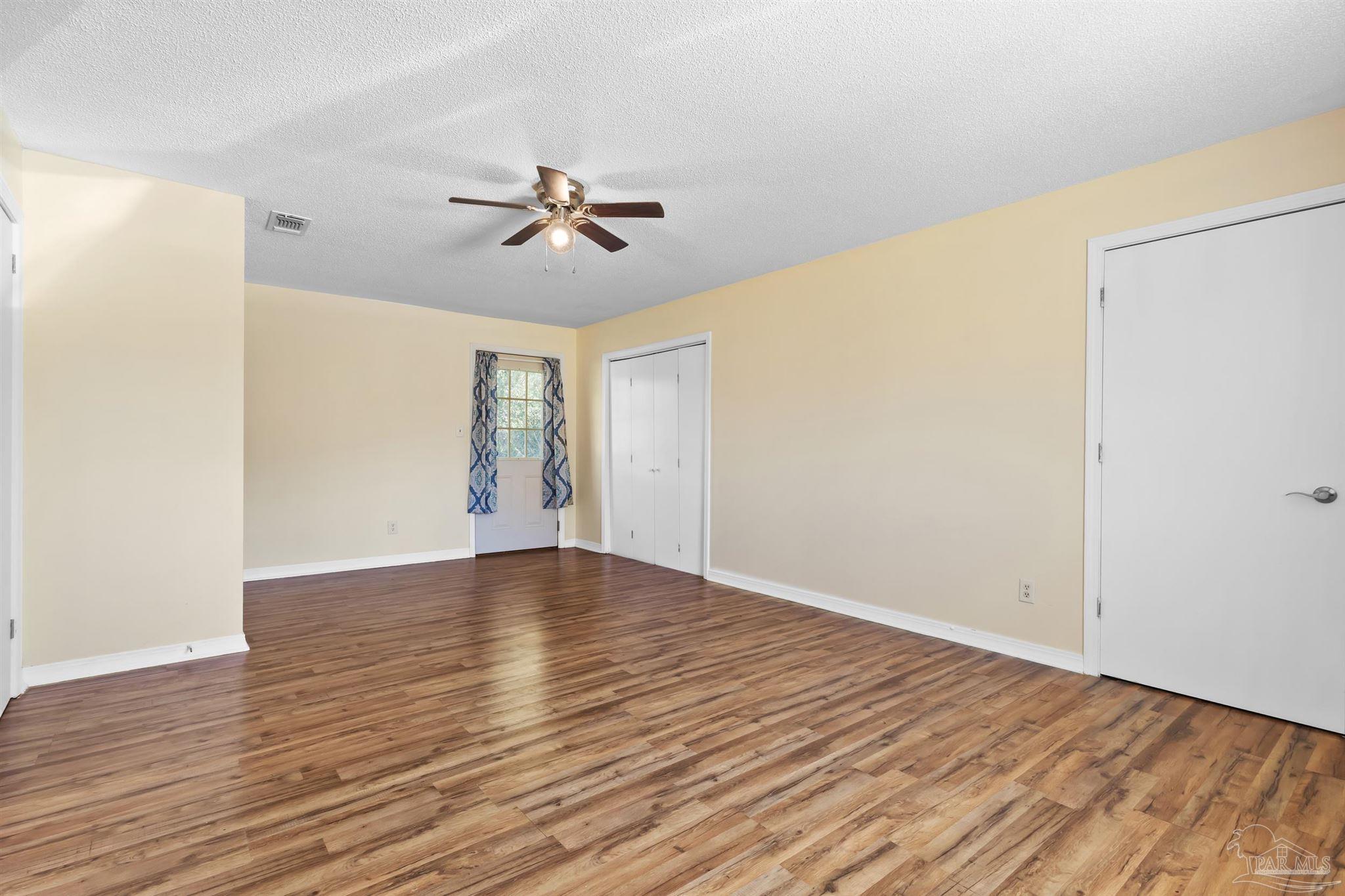 938 East Montclair Road Pensacola, FL 32505 - Photo 9 of 18 Gallery Image 9
