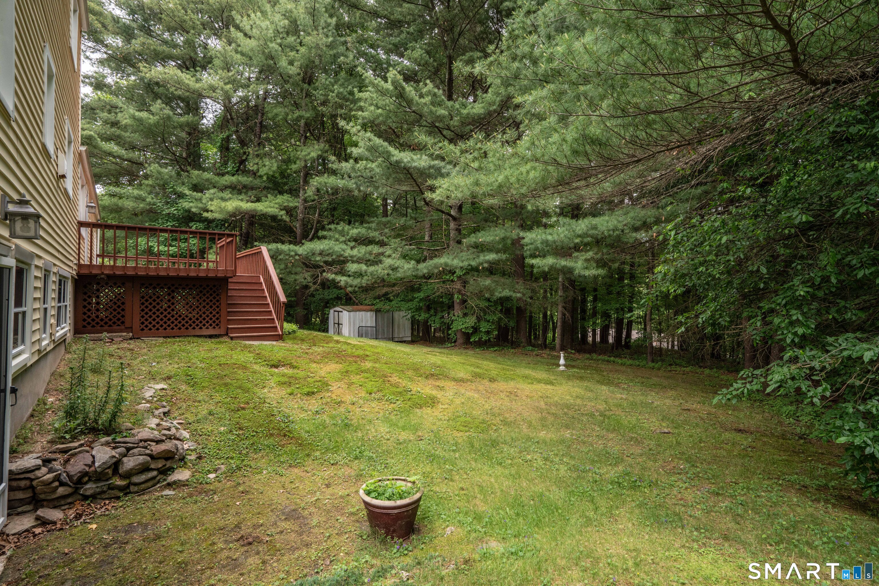 6 Stratton Lane Simsbury, CT 06092 - Photo 37 of 40