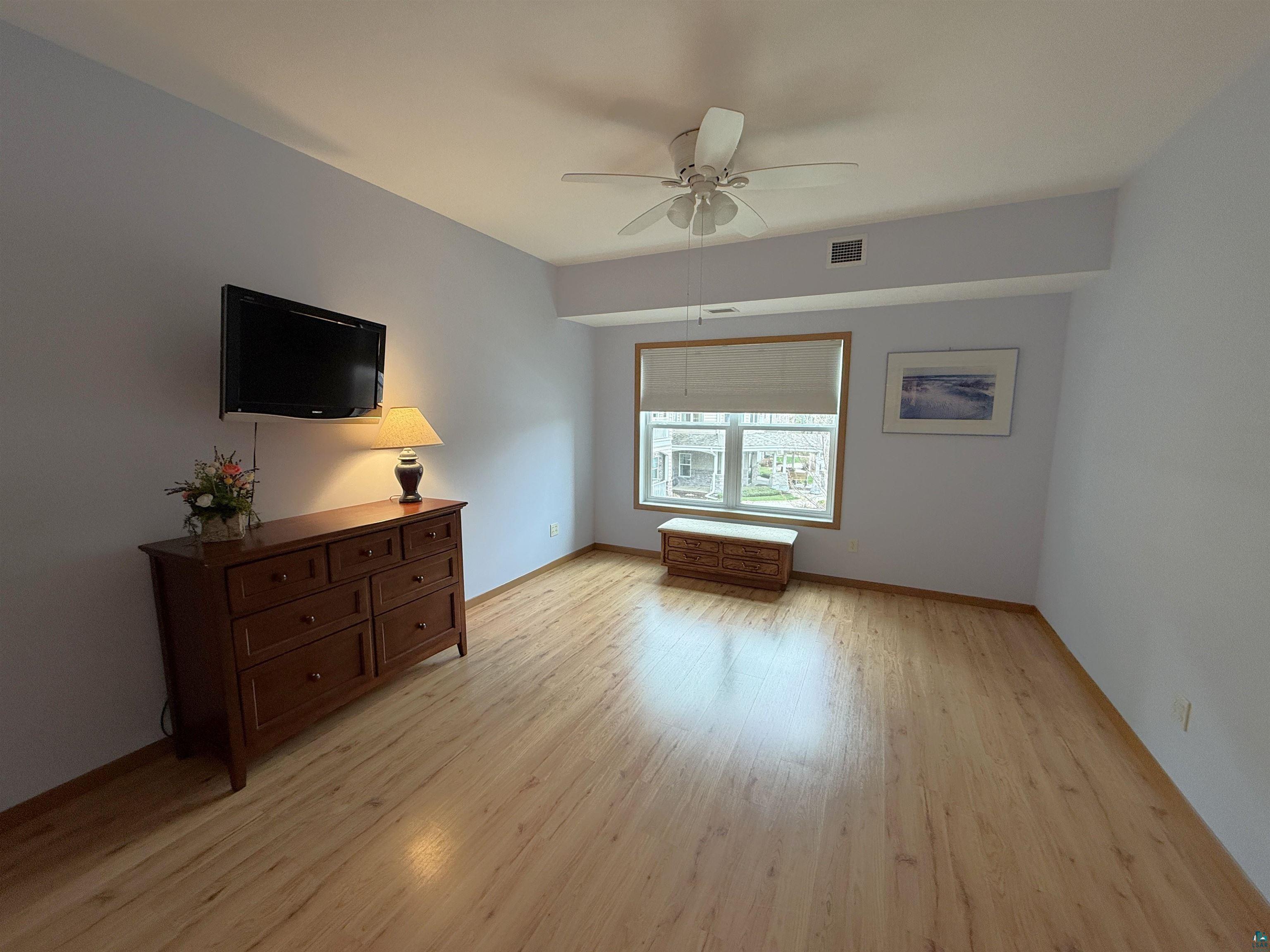 4042 Haines Road, Unit 212 Duluth, MN 55811 - Photo 10 of 28
