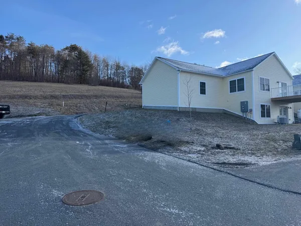 $439,900 | 73 Ivan Drive, Unit LOT #8, Barre Town, VT 05641
