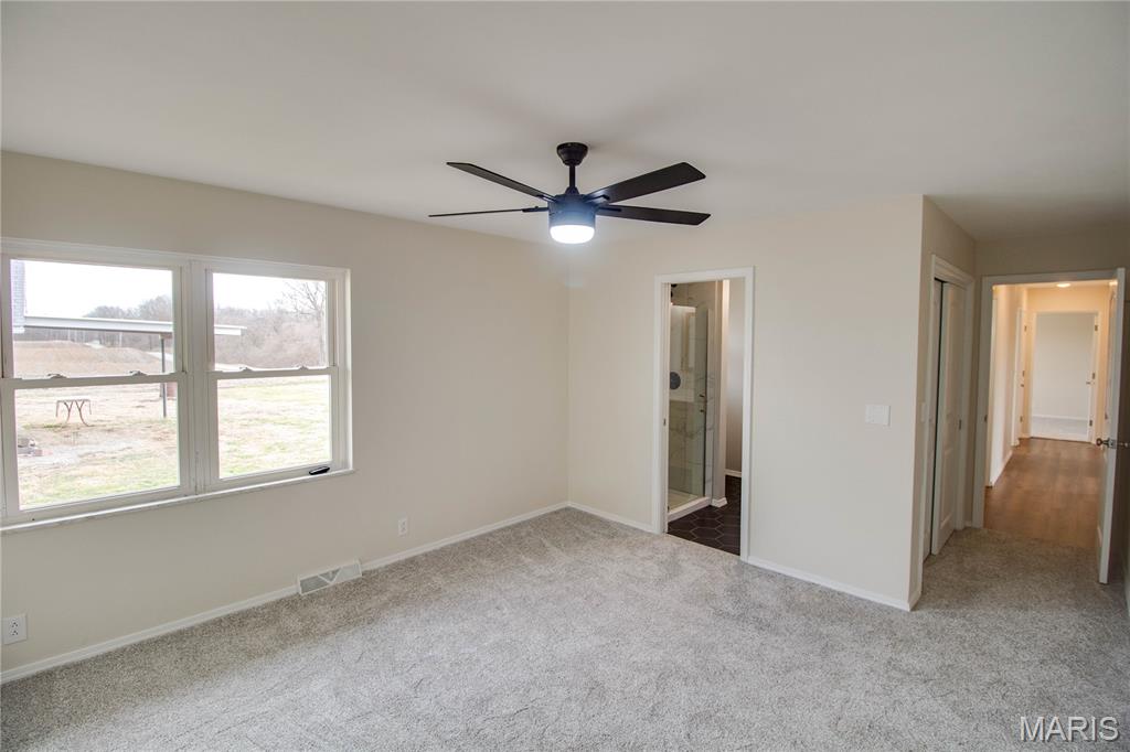 4437 Fosterburg Road Bethalto, IL 62010 - Photo 15 of 39