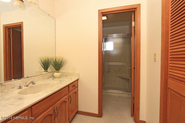 587 West River Road Palatka, FL 32177 - Photo 24 of 35 2nd Bathroom Master Bedrm Suite