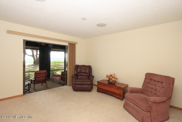 587 West River Road Palatka, FL 32177 - Photo 25 of 35 Spacious Bedroom with VIEW and PORCH
