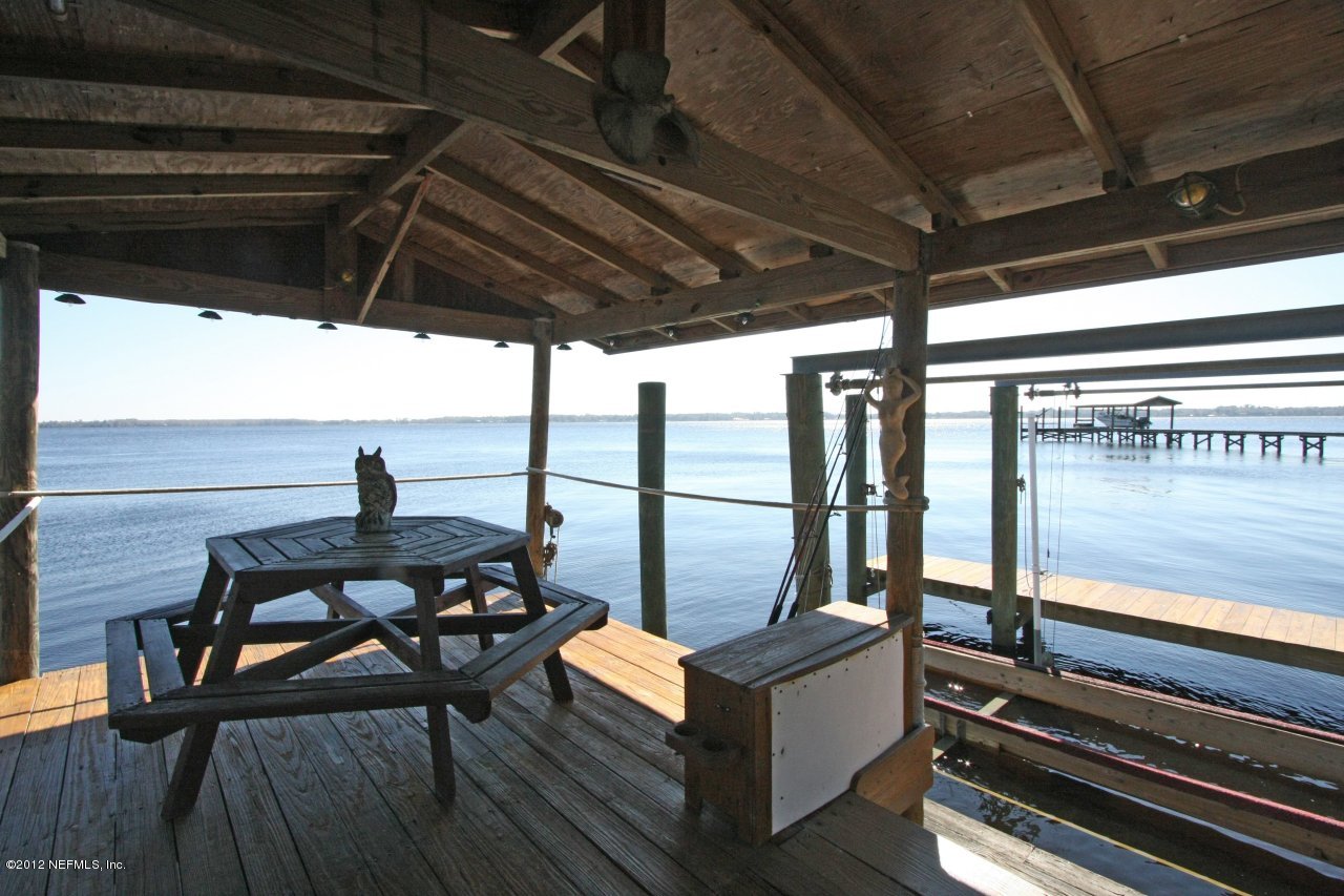 587 West River Road Palatka, FL 32177 - Photo 9 of 35 Covered Dock Boat Lift