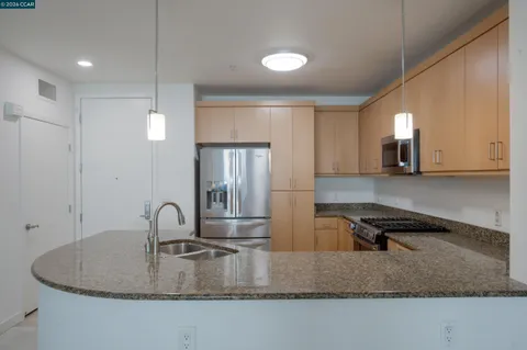 $710,000 | 5501 DeMarcus Boulevard, Unit 464, Dublin, CA 94568