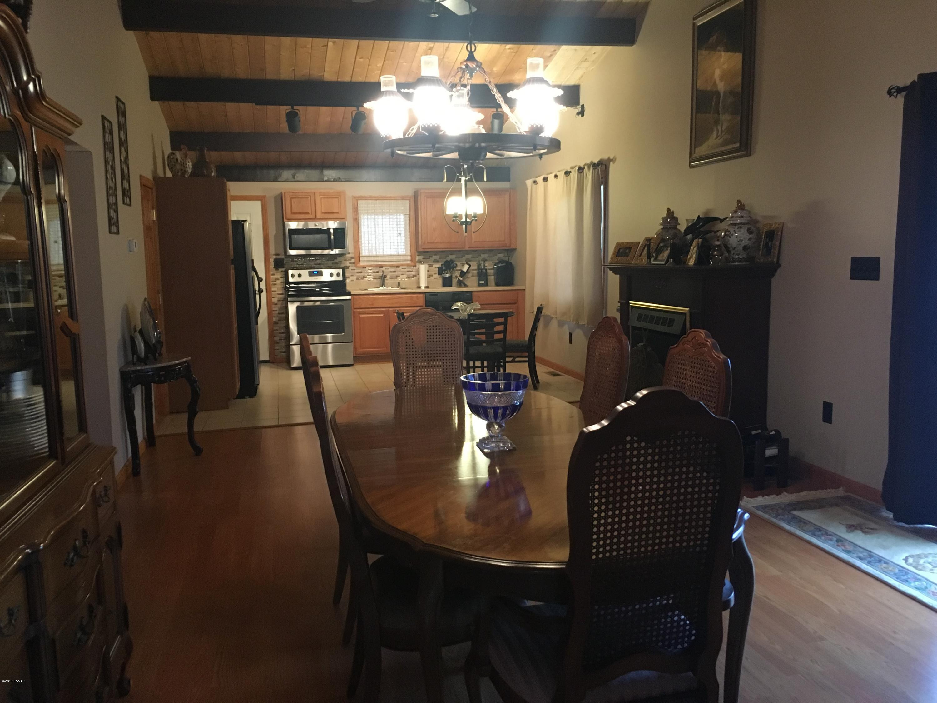 4648 Pine Ridge Drive East Bushkill, PA 18324 - Photo 6 of 15