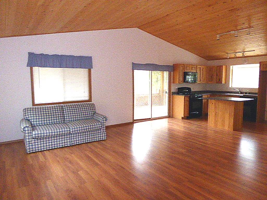 1348 Peachcrest Road, Unit A Kettle Falls, WA 99141 - Photo 4 of 20 Gallery Image 4
