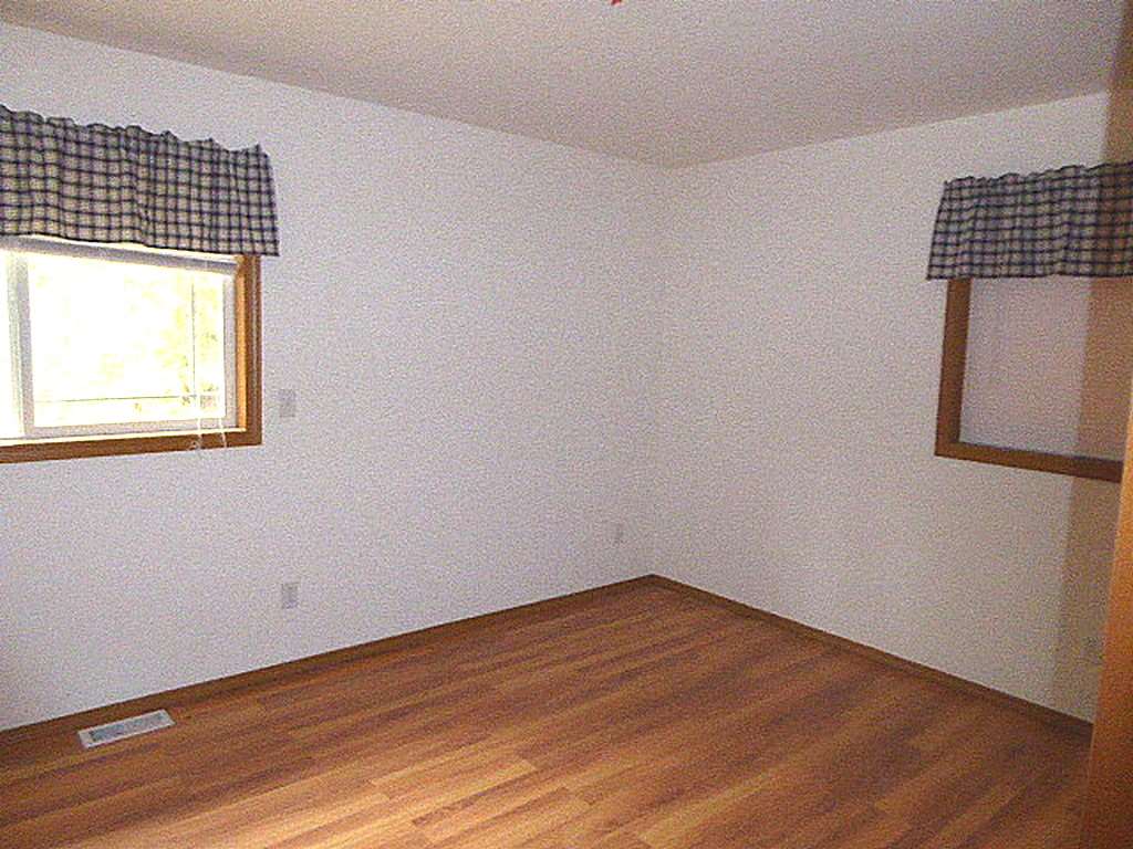 1348 Peachcrest Road, Unit A Kettle Falls, WA 99141 - Photo 9 of 20 Gallery Image 9