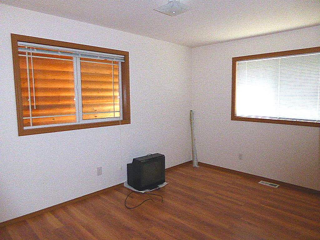 1348 Peachcrest Road, Unit A Kettle Falls, WA 99141 - Photo 10 of 20 Gallery Image 10