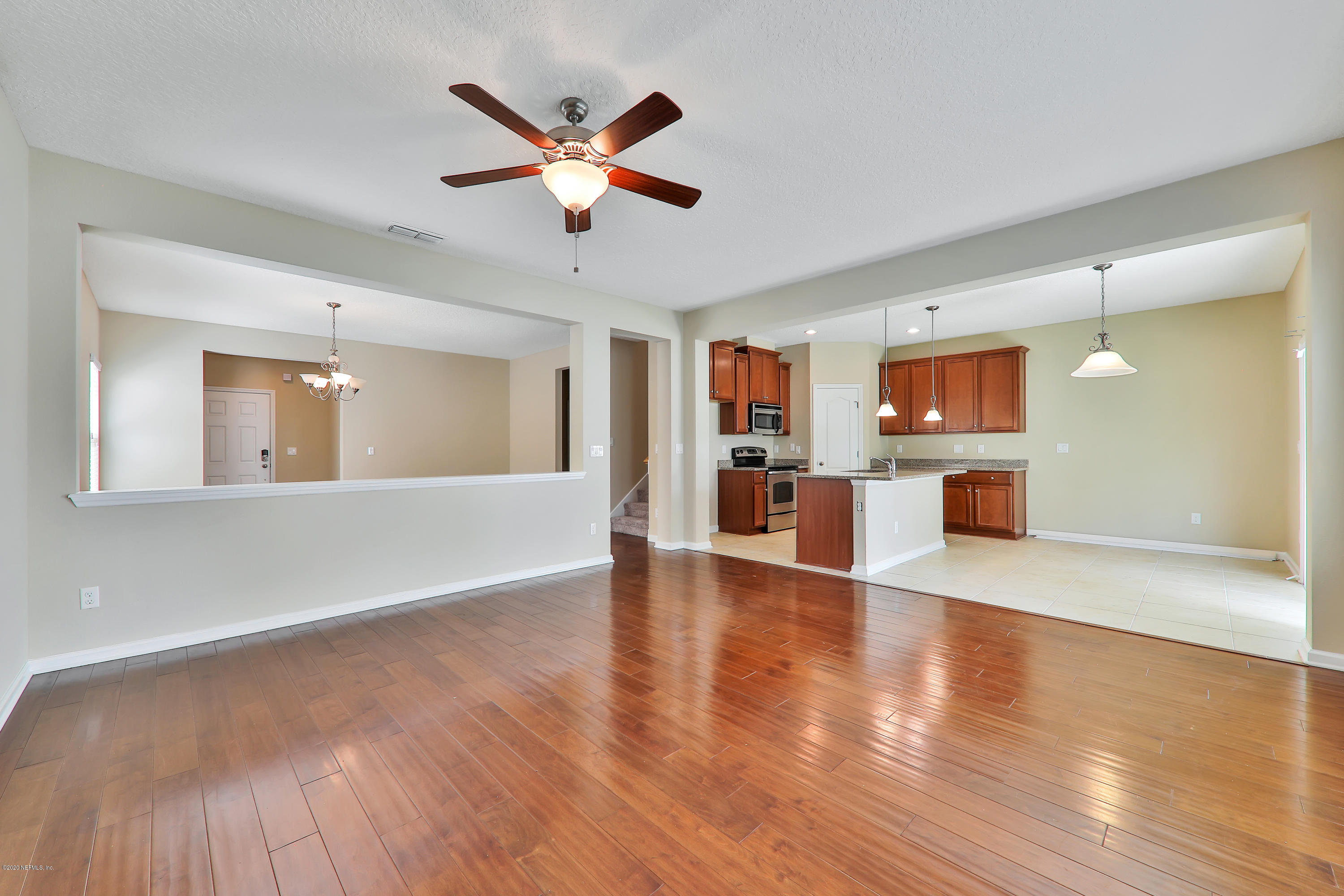 3810 Chasing Falls Road Orange Park, FL 32065 - Photo 8 of 38 Family/Great Room