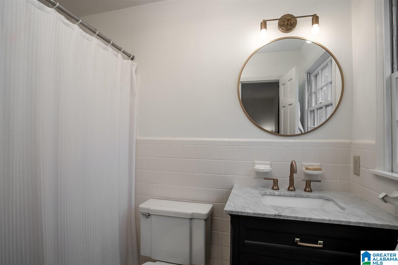 3544 Spring Valley Terrace Birmingham, AL 35223 - Photo 19 of 32