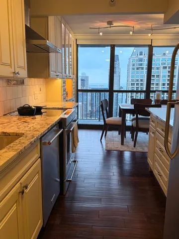 $569,000 | 10 East Ontario Street, Unit 4908, Chicago, IL 60611