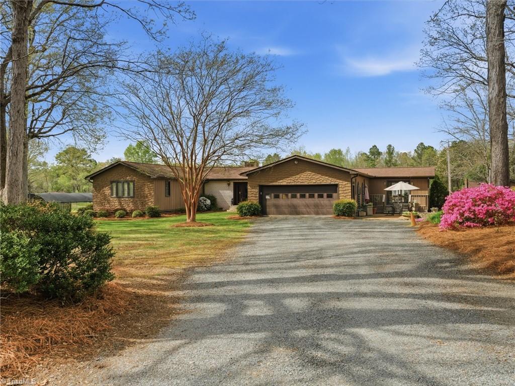 2620 Reeves Island Road Gold Hill, NC 28071 - Photo 6 of 49 Gallery Image 6