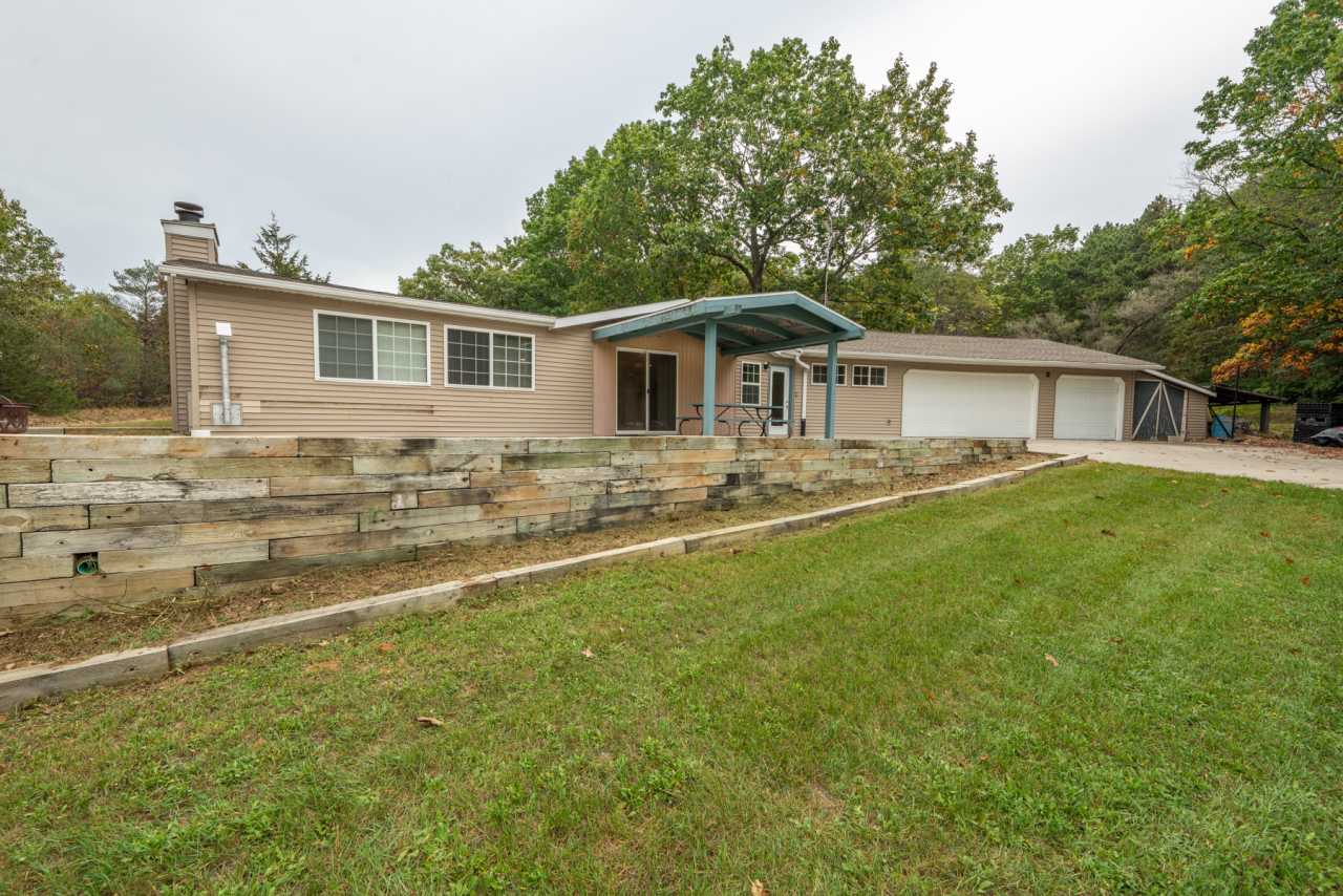 N4382 Pine Drive Packwaukee, WI 53949 - Photo 1 of 1 Photo 12
