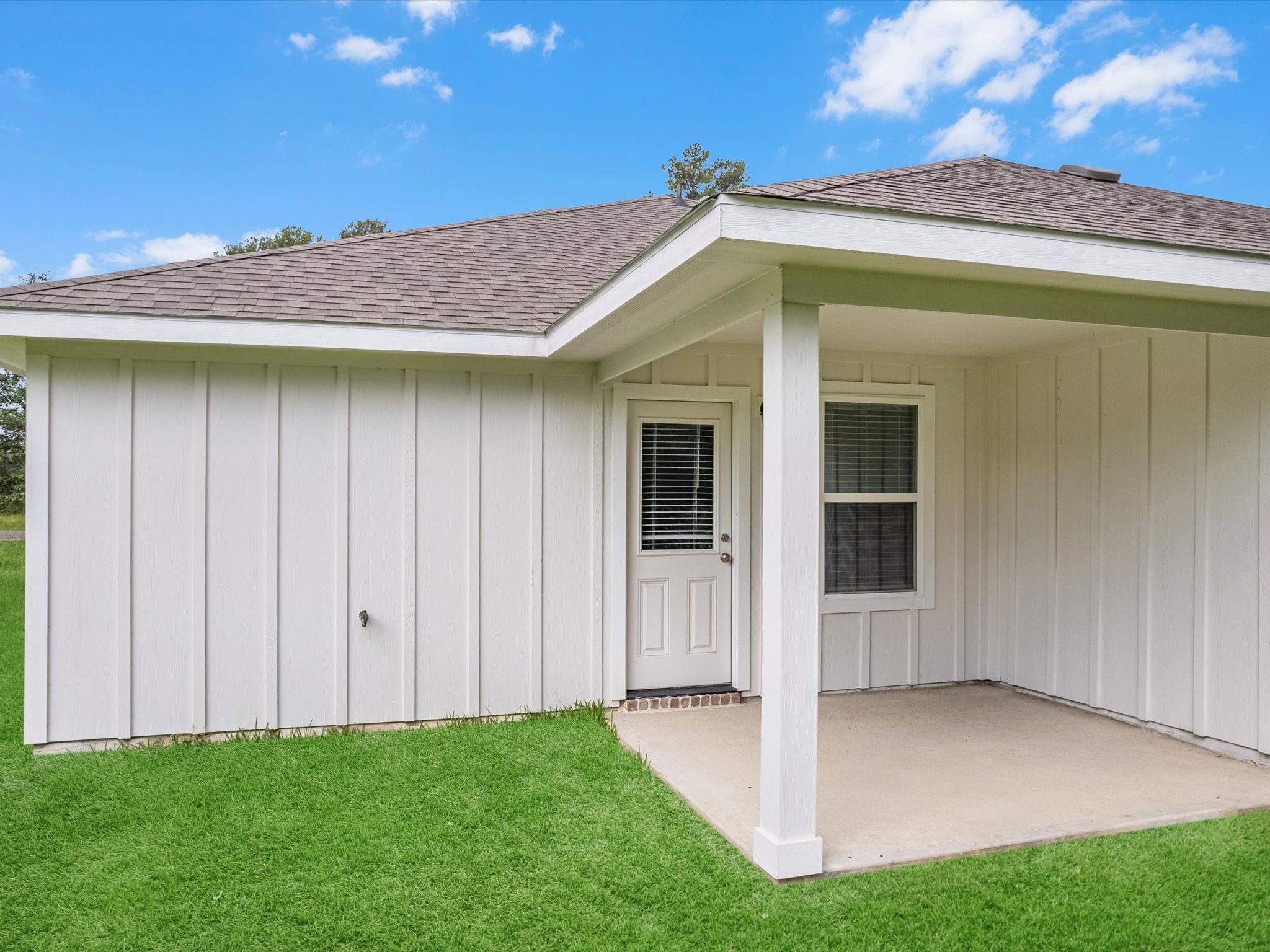 46 Fairway Drive Trinity, TX 75862 - Photo 21 of 26 a view of a house with a yard