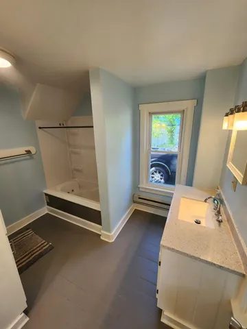 $159,900 | 802 Parker Street, Crystal, MI 48818