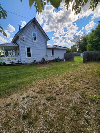 $159,500 | 802 Parker Street, Crystal, MI 48818