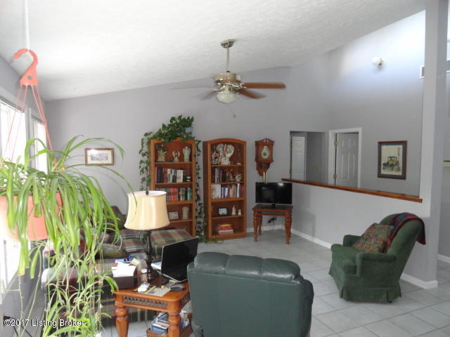 14506 Oldham Acres Road Prospect, KY 40059 - Photo 20 of 21 14506 OldhamAcres RdDSC00758 - Copy - Co