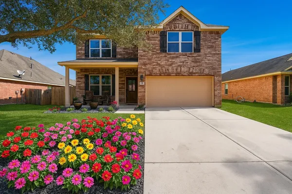 $325,000 | 427 Heatherton Hill Drive, Rosenberg, TX 77469