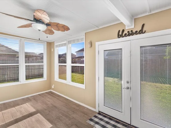 $325,000 | 427 Heatherton Hill Drive, Rosenberg, TX 77469