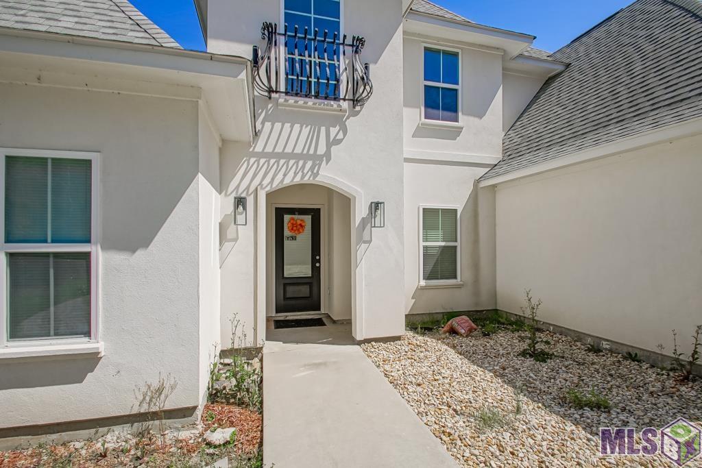 15030 Eugene Street Prairieville, LA 70769 - Photo 2 of 29