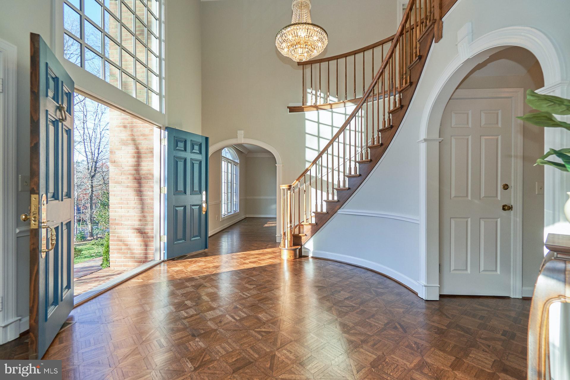 2307 Sawdust Road Vienna, VA 22181 - Photo 13 of 66 Grand Entrance
