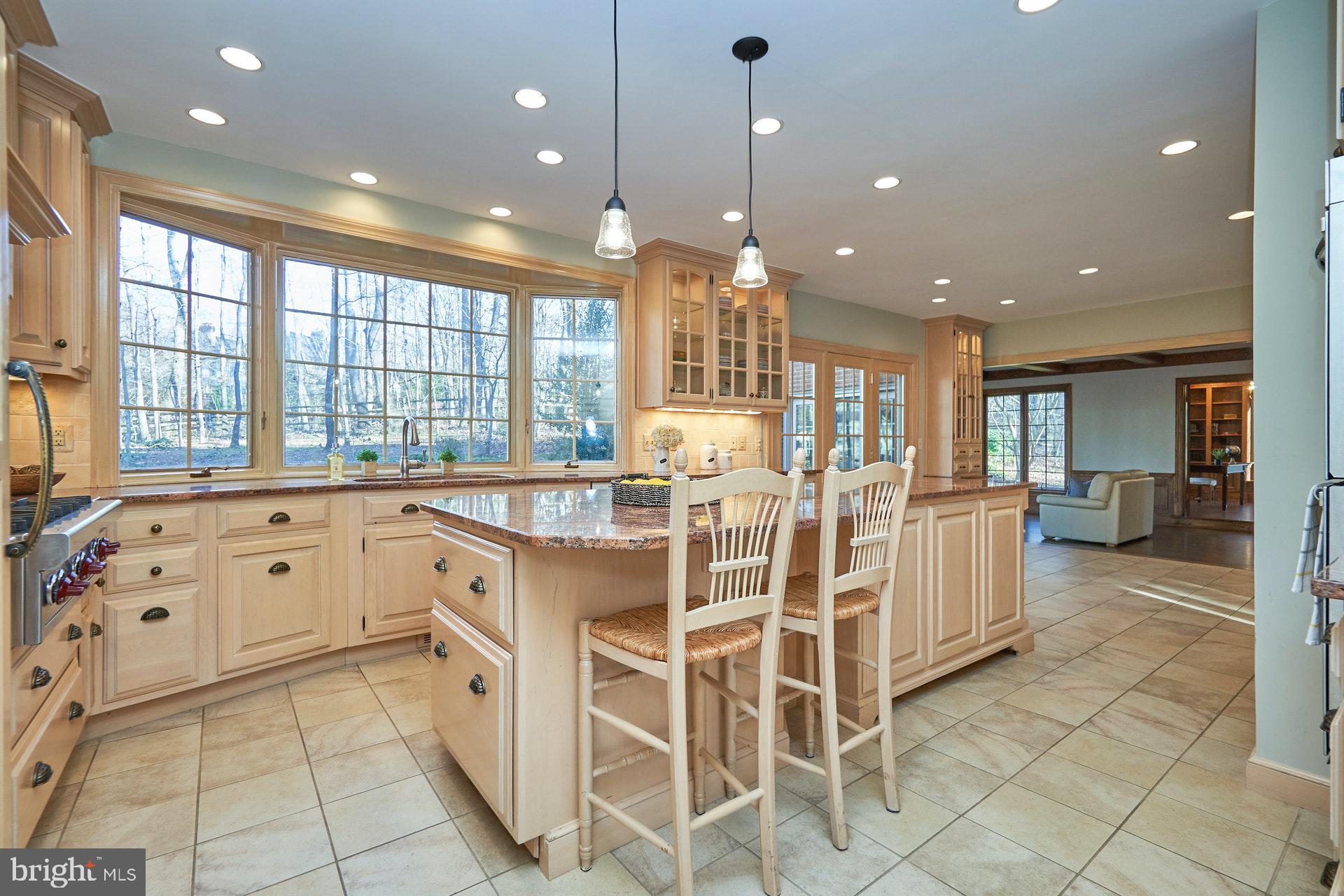 2307 Sawdust Road Vienna, VA 22181 - Photo 3 of 66 Large center island in Kitchen