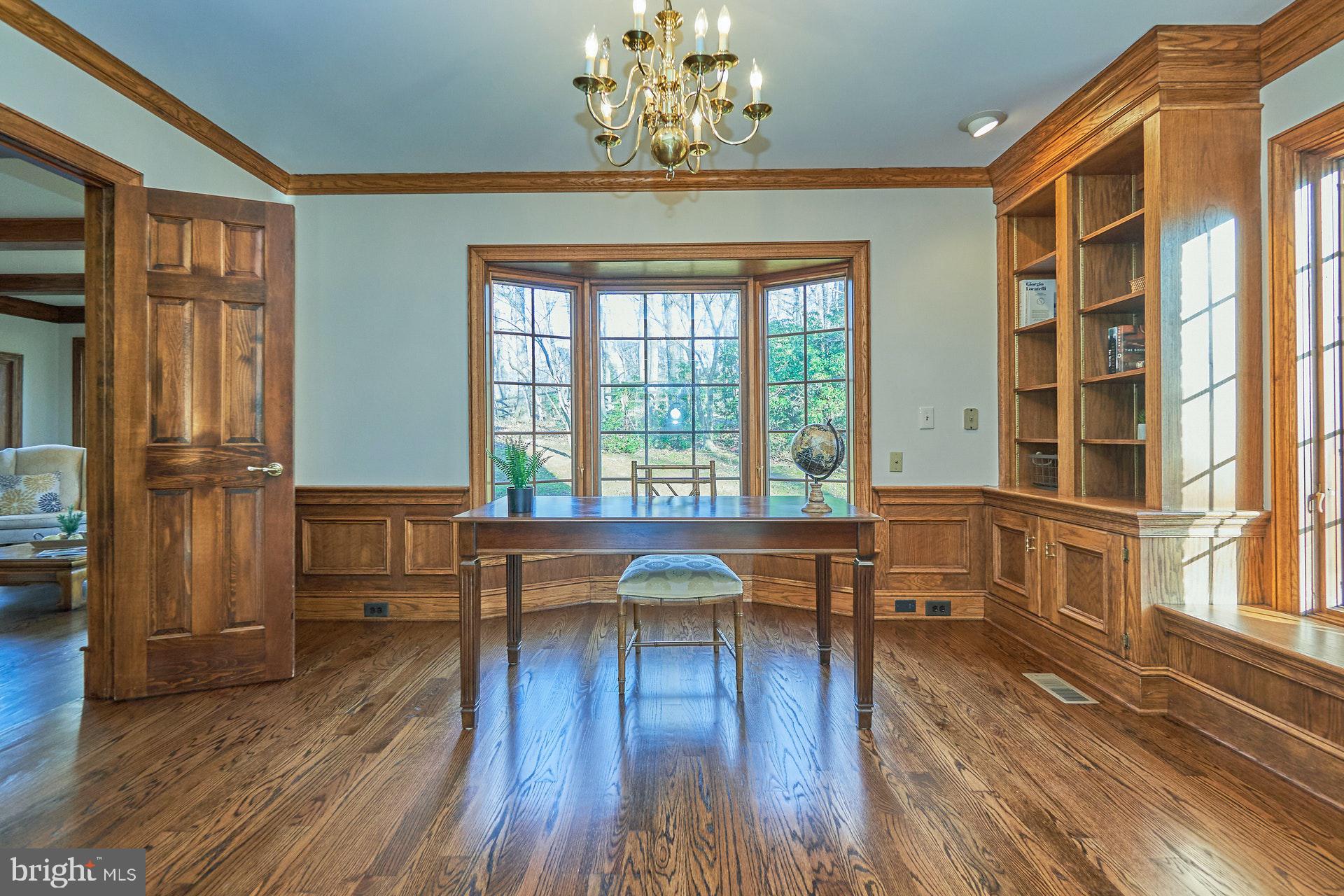 2307 Sawdust Road Vienna, VA 22181 - Photo 5 of 66 Wood Paneled Library