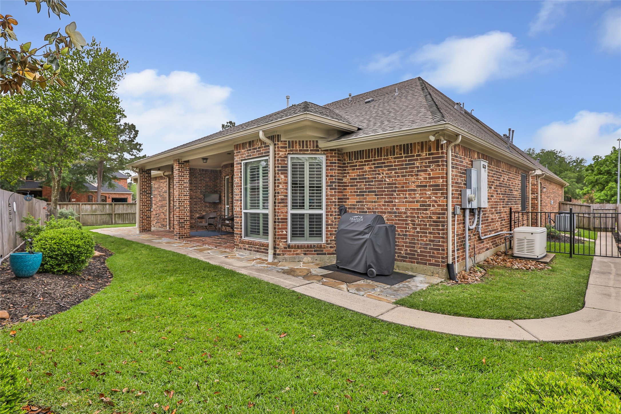 17302 Pipestone Point Court Humble, TX 77346 - Photo 47 of 50 Outdoor cooking area located off the covered patio, perfect for outdoor meals