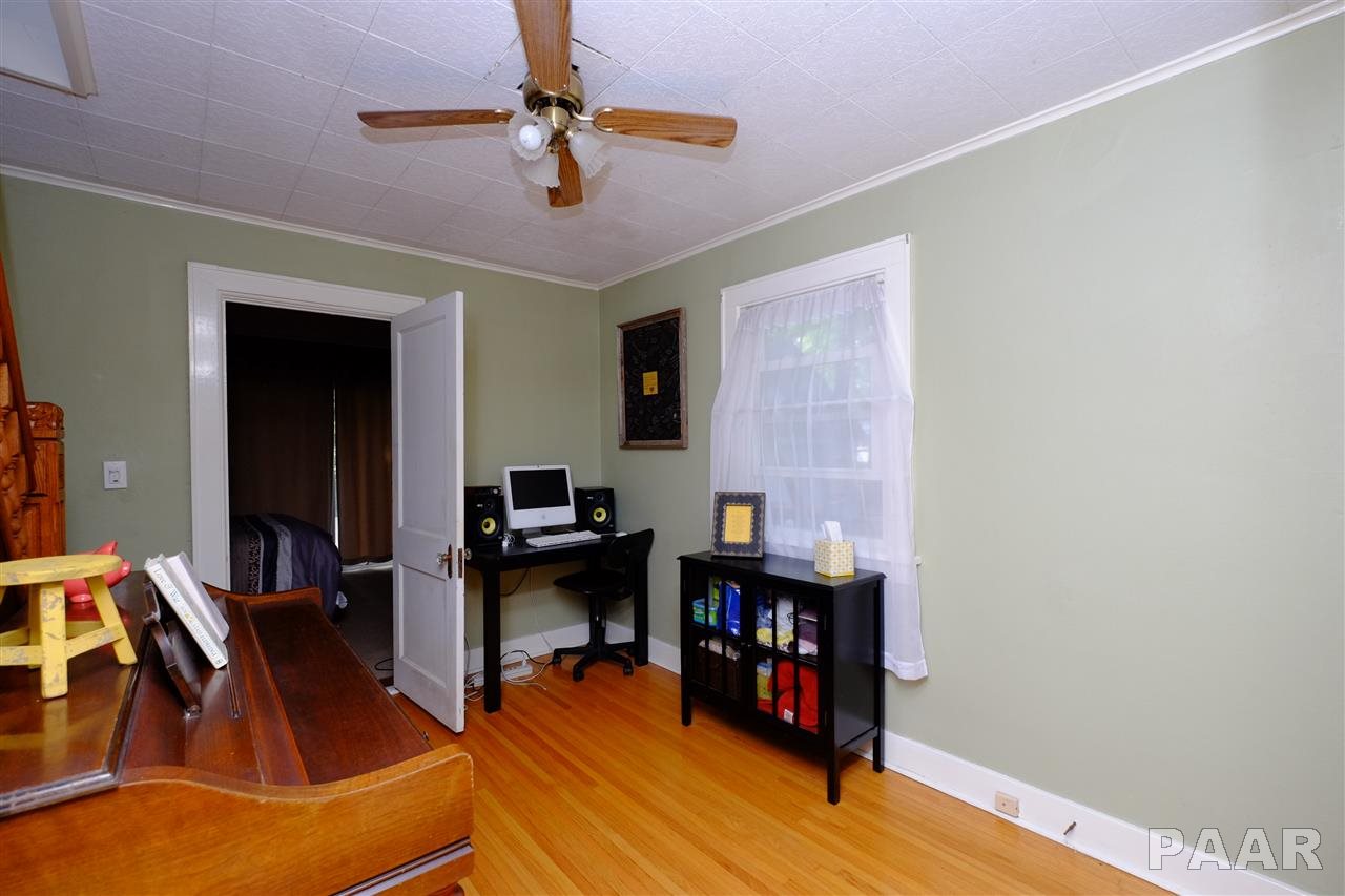 720 West Ridge Road Peoria, IL 61614 - Photo 12 of 32 Gallery Image 12